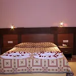 Marcan (adults Only) Otel 3*