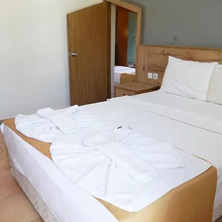 Ξενοδοχείο Marcan (adults Only) 3*