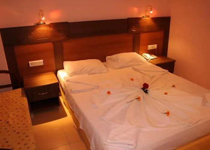 Marcan (adults Only) מלון