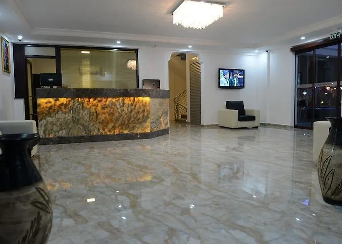 Marcan (adults Only) אולודניץ